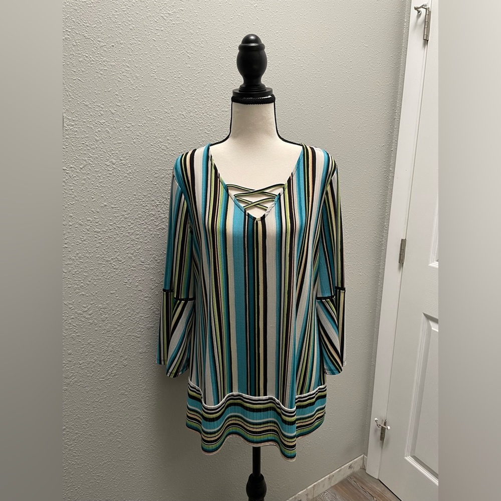 Dana Buchman Women’s Blouse - Size PL - Multicolored - EUC